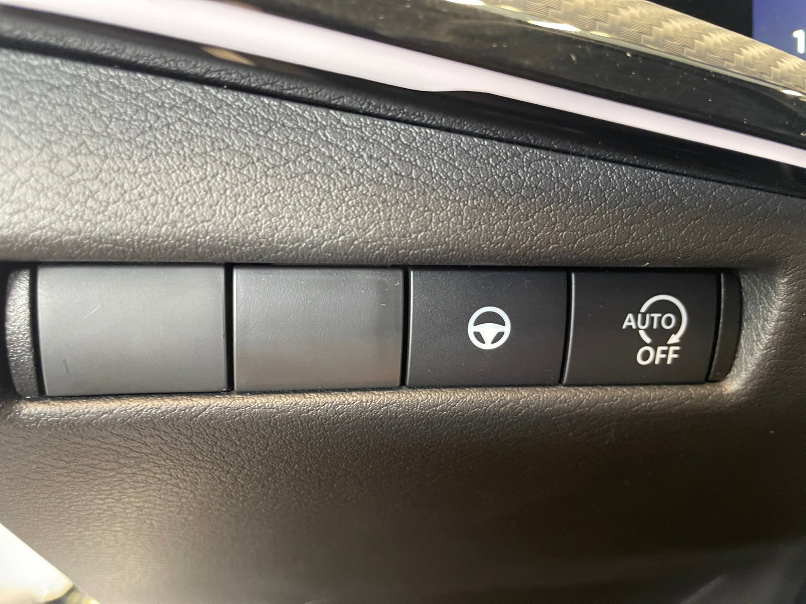 2026 Nissan KICKS SR - Photo 23