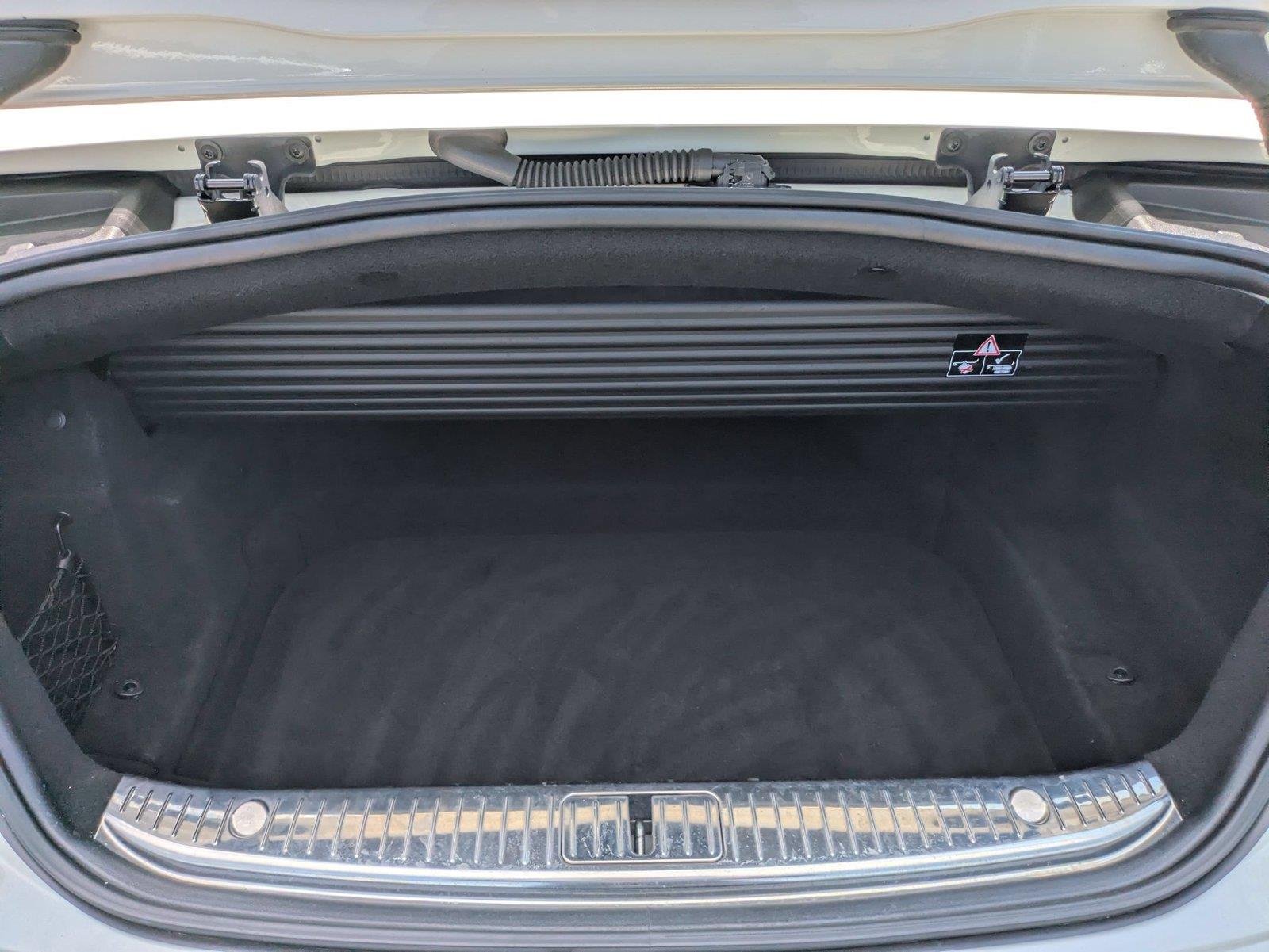 Used 2018 designo Diamond White Metallic Mercedes-Benz S 560 image 26