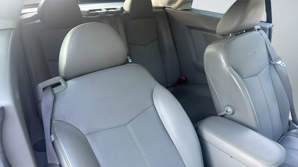 Used 2008 Black Chrysler Limited image 29