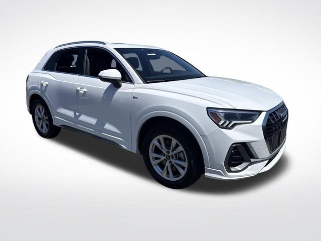 Used 2025 Arkona White Audi Premium image 11