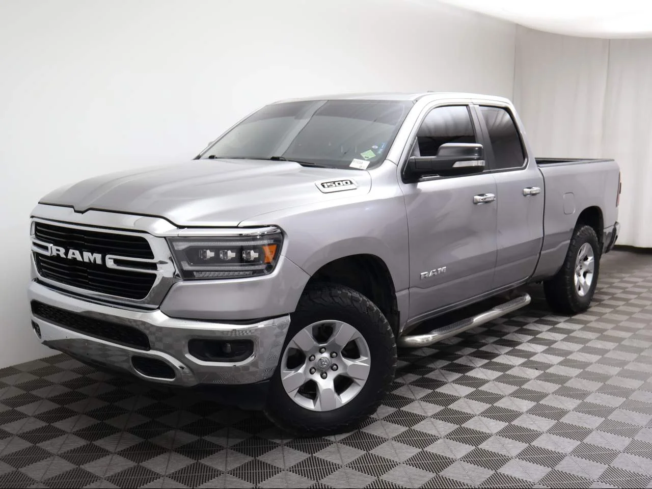 2019 RAM 1500 Big Horn/Lone Star Quad Cab 6'4's photo