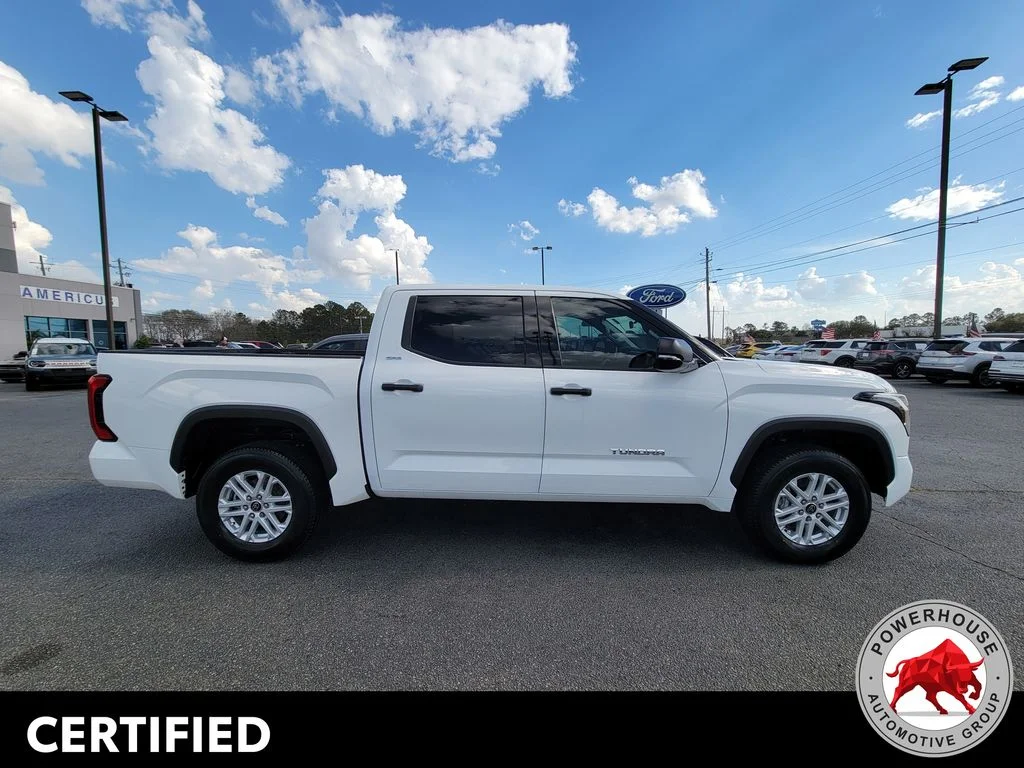Used 2023 White Toyota SR5 image 7