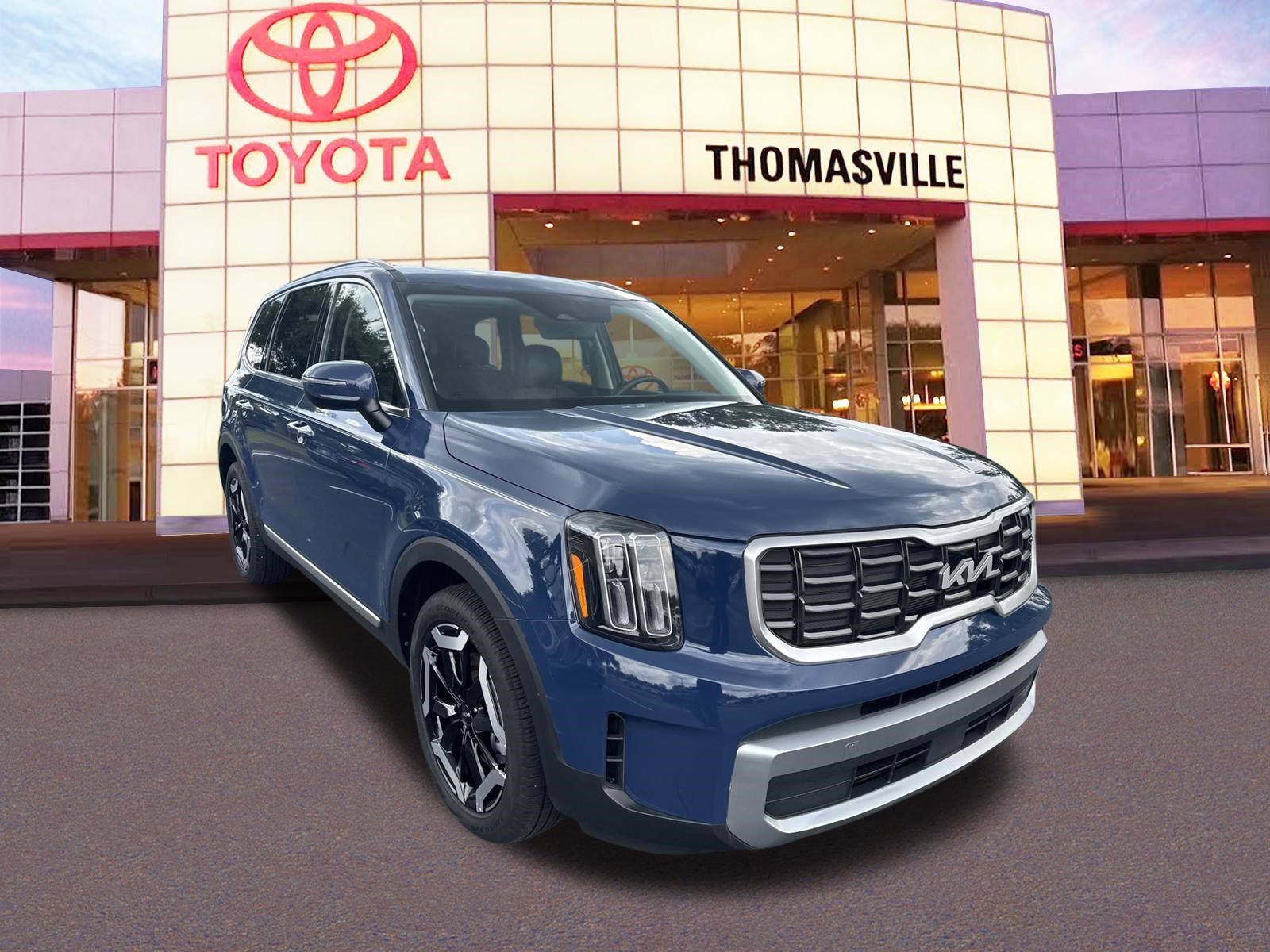 Used 2025 Midnight Lake Blue Kia S image 3