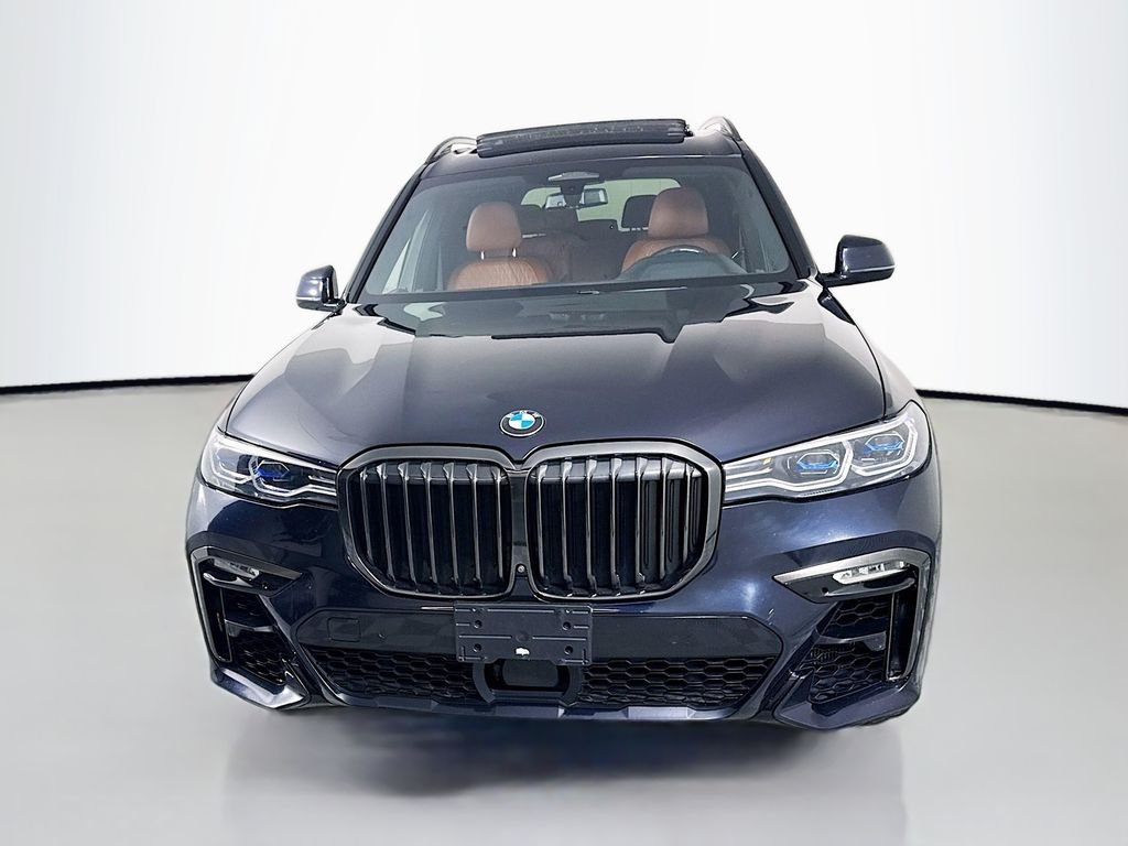 Used 2021 Black BMW M50i image 6
