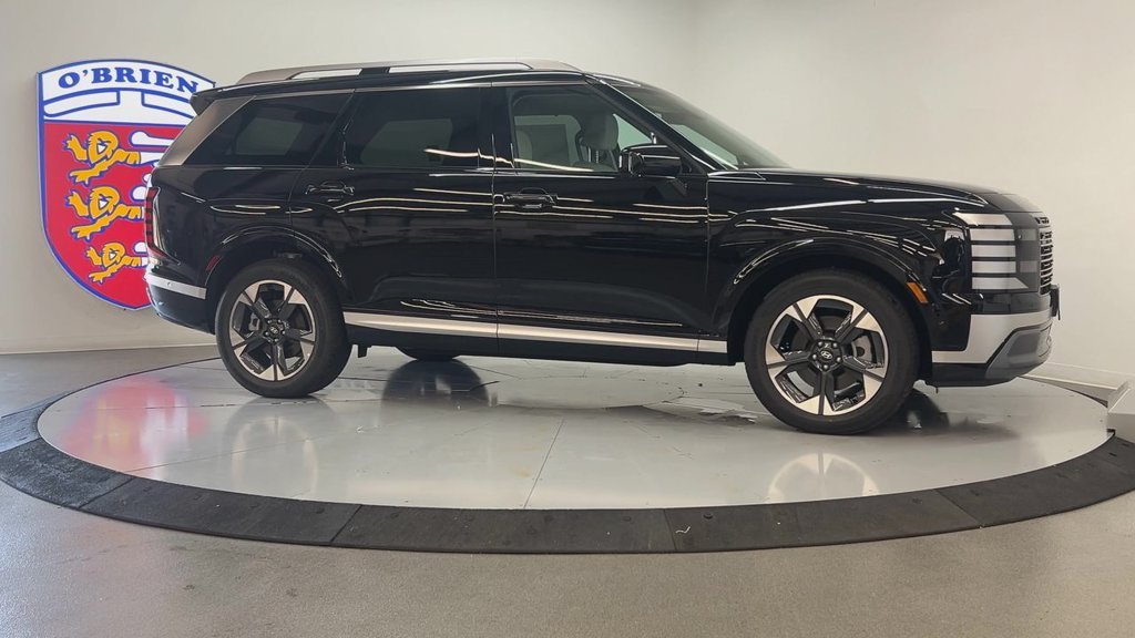 2026 Hyundai Palisade Limited - Photo 8
