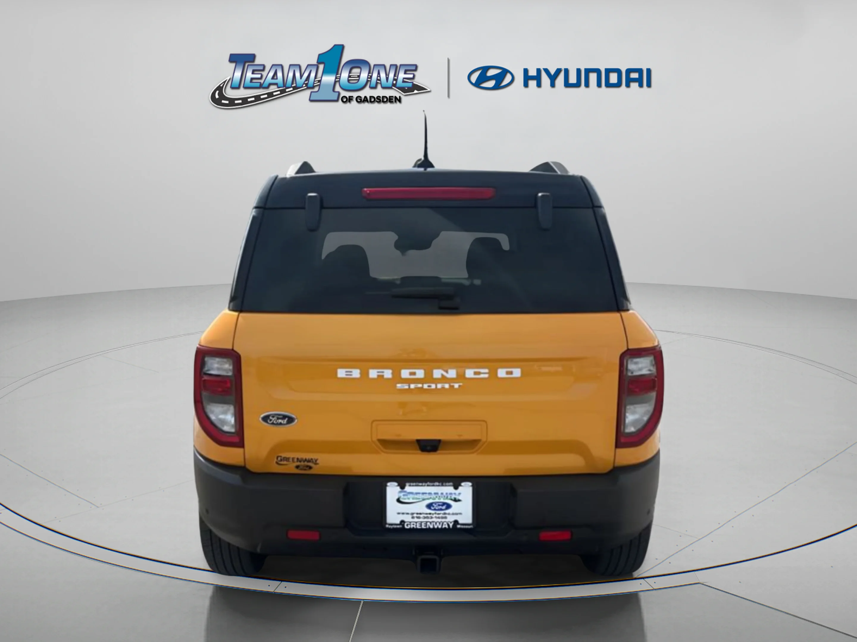 Used 2022 Orange Metallic Ford Outer Banks image 7