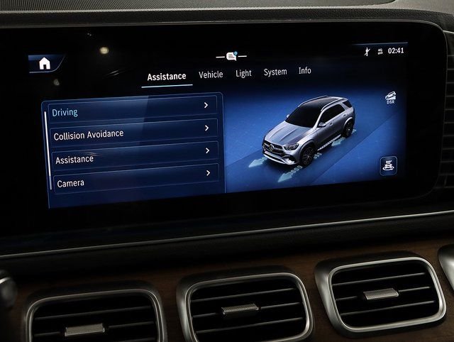 2025 Mercedes-Benz GLE GLE450 - Photo 18