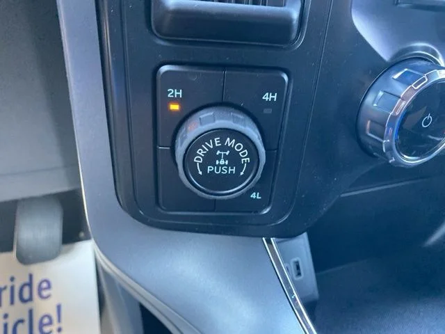 New 2026 Avalanche Ford XLT image 26