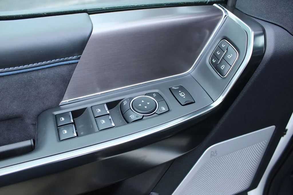 New 2026 Star White Metallic Tri-Coat Ford F-250® Platinum® image 42
