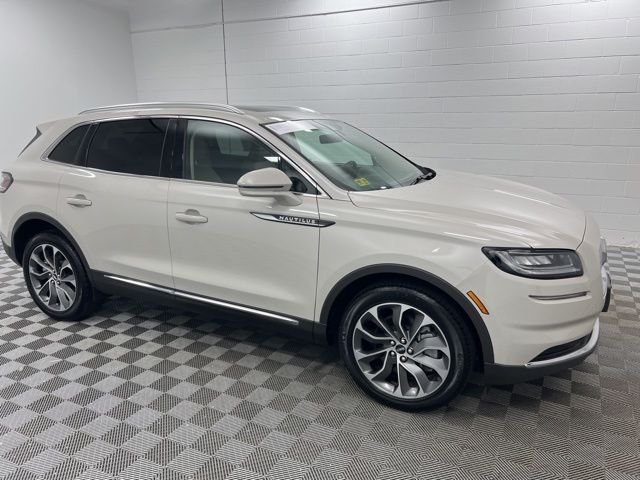 Certified Used 2023 Ceramic Pearl Metallic Tinted Clearcoat Lincoln Reserve image 4