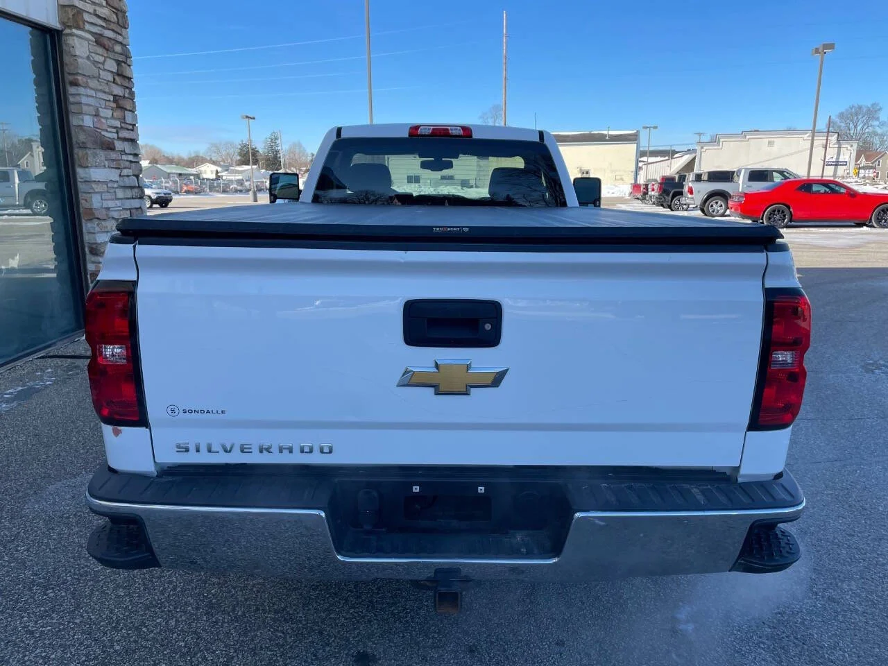 Used 2018 Summit White Chevrolet LS 4x4 2dr Regular Cab 8 ft. LB image 5
