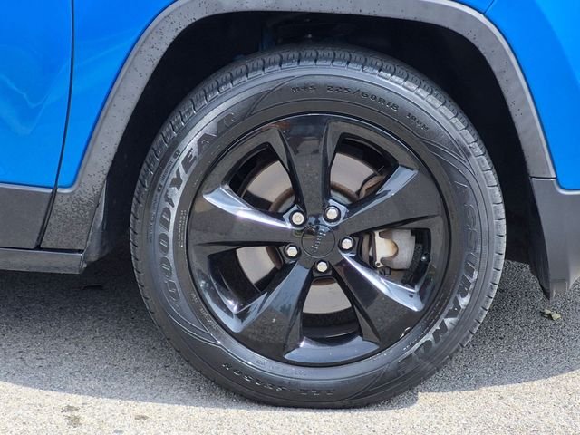 Used 2017 Blue Jeep Sport image 11