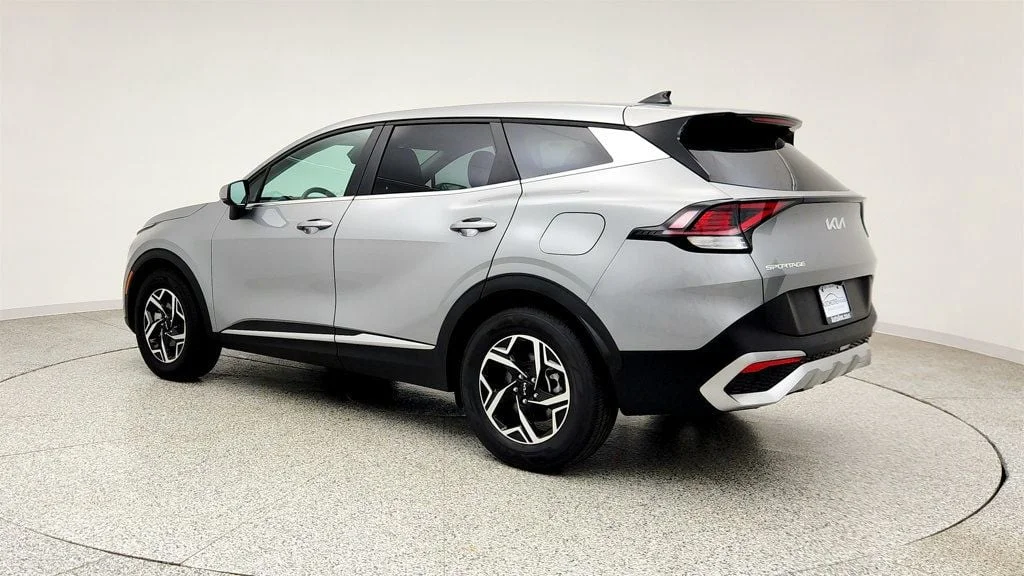 Used 2024 Steel Gray Kia LX FWD image 7