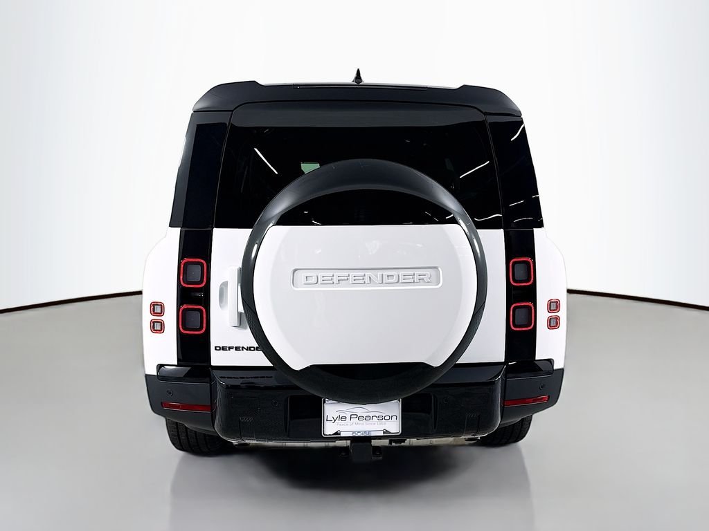 New 2026 Fuji White Land Rover S image 10