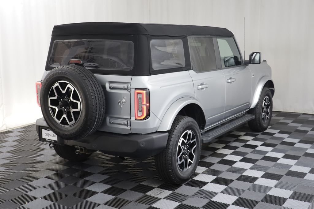 2023 Ford Bronco 4-Door Outer Banks - Photo 18