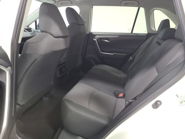 Used 2024 Ice Cap Toyota XLE image 6