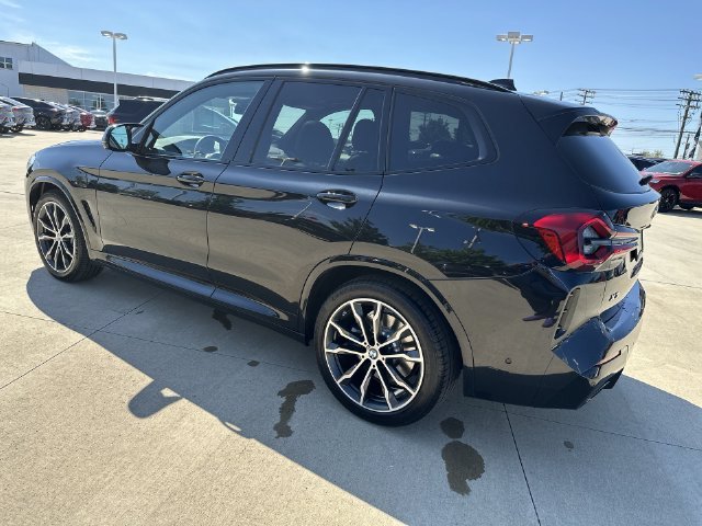 Used 2023 Black BMW M40i image 36