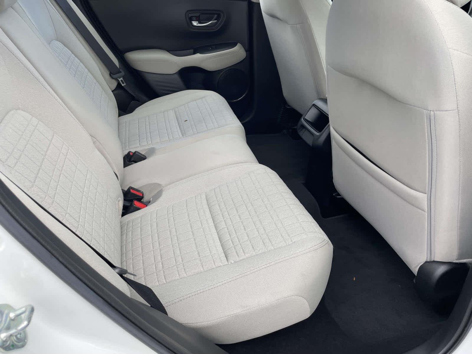 Used 2024 Platinum White Pearl Honda LX image 24