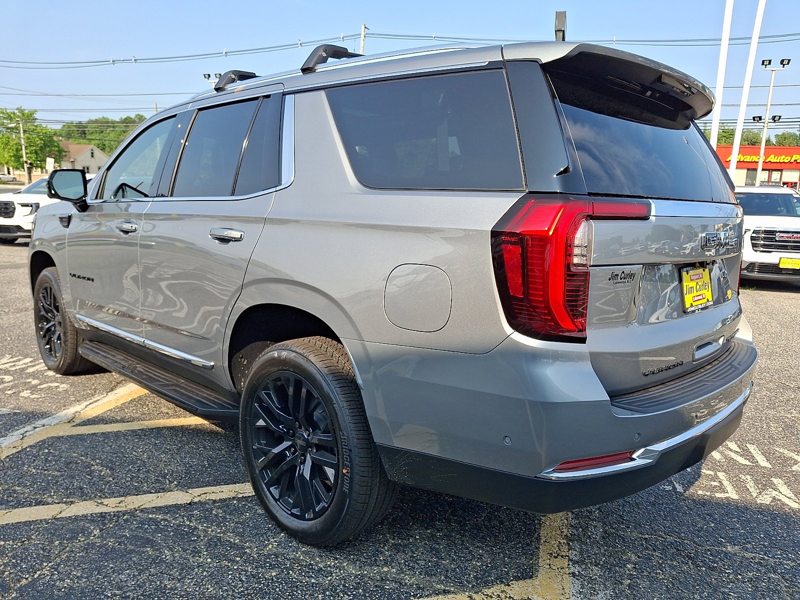 New 2026 Sterling Metallic GMC Elevation image 3