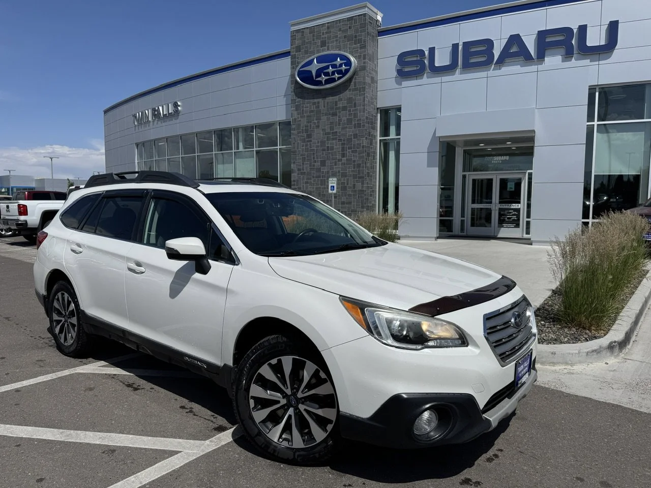 2017 Subaru Outback 2.5i Limited's photo