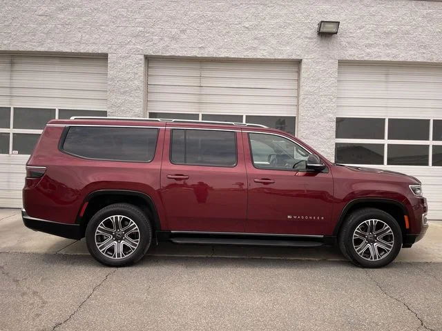 2025 Jeep Wagoneer L