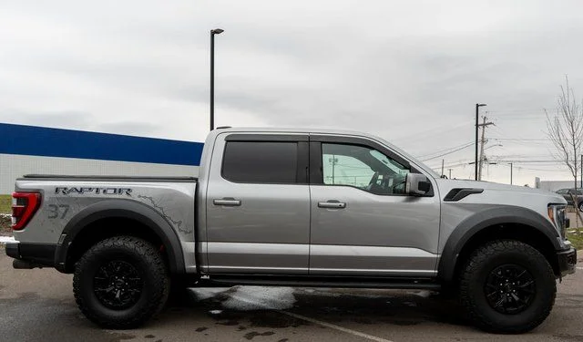 Used 2023 Gray Ford Raptor image 5