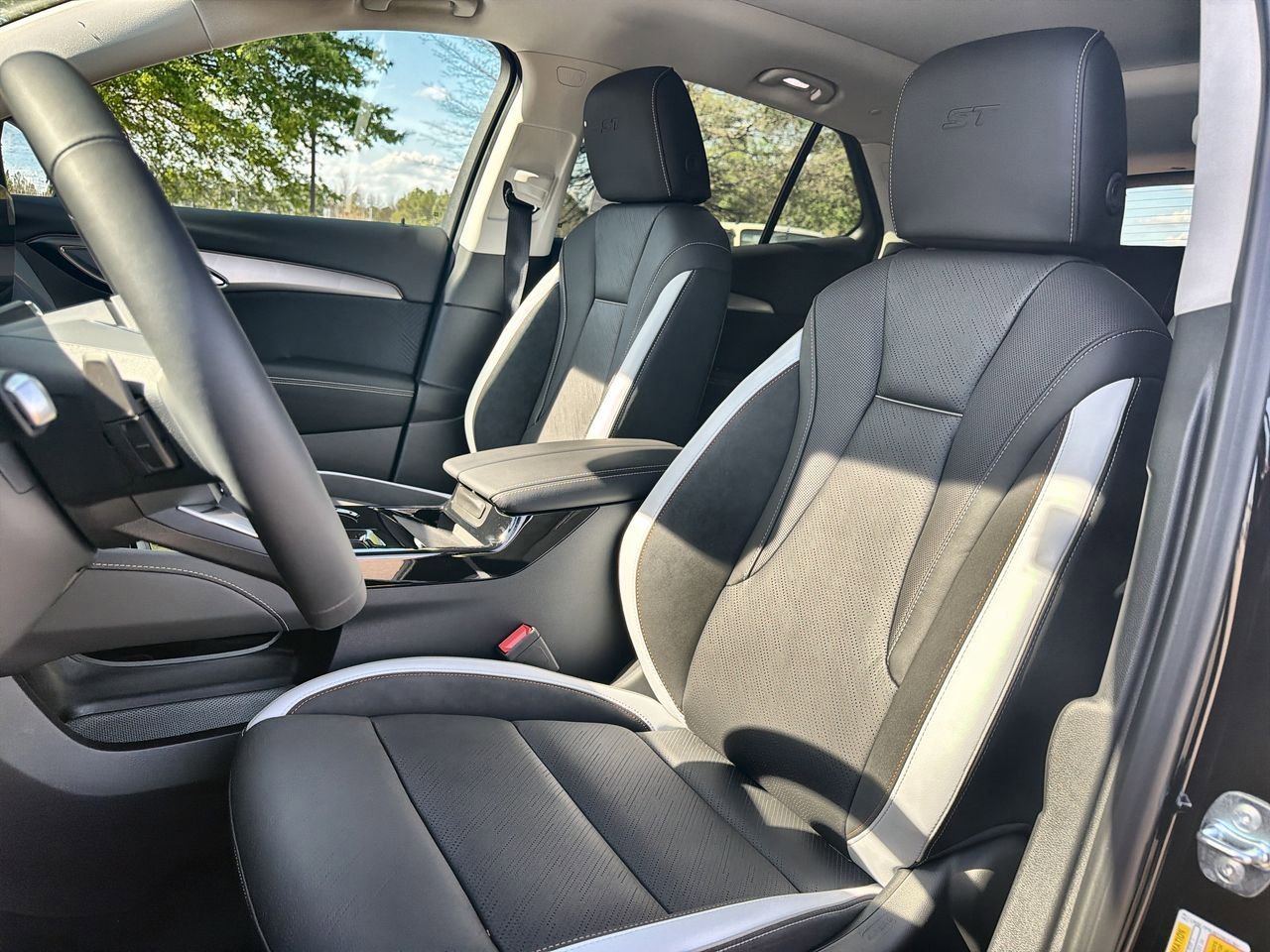 New 2026 Ebony Twilight Metallic Buick Sport Touring image 16