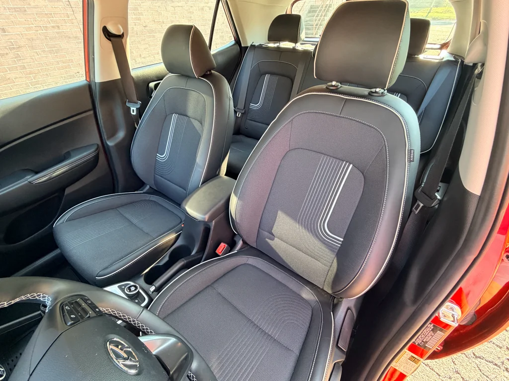Used 2025 Ultimate Red Hyundai Limited image 12