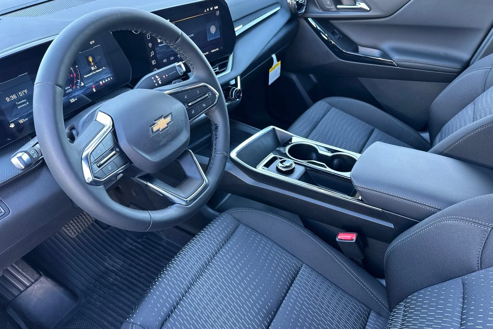 New 2026 Mosaic Black Metallic Chevrolet LT image 10