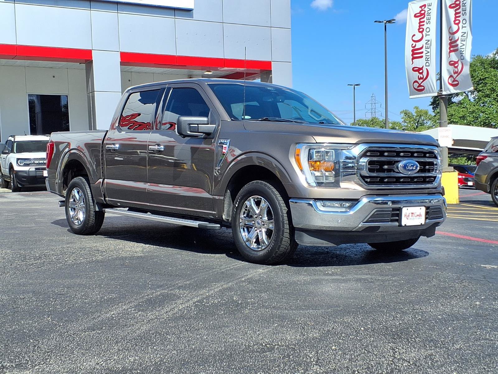 Used 2022 Gray Ford XLT image 3