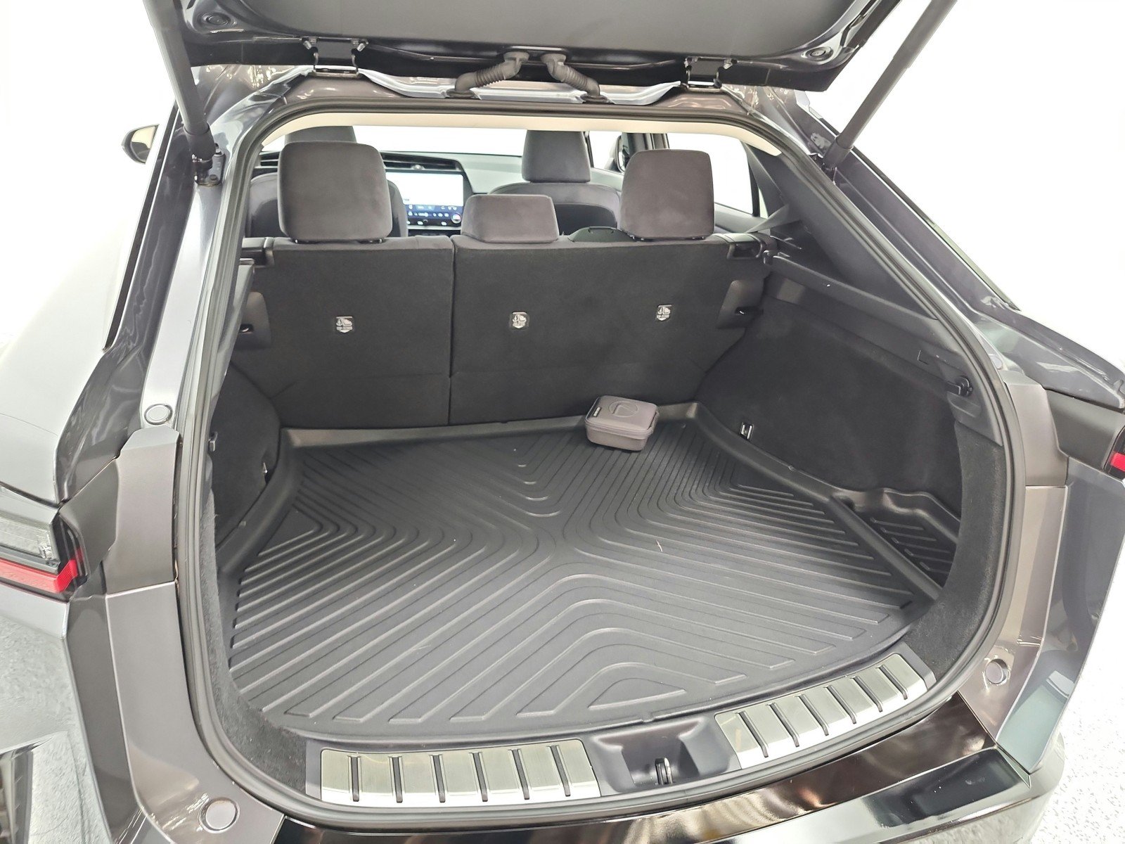 Used 2024 Cloudburst Gray Lexus RZ 300e Premium image 20