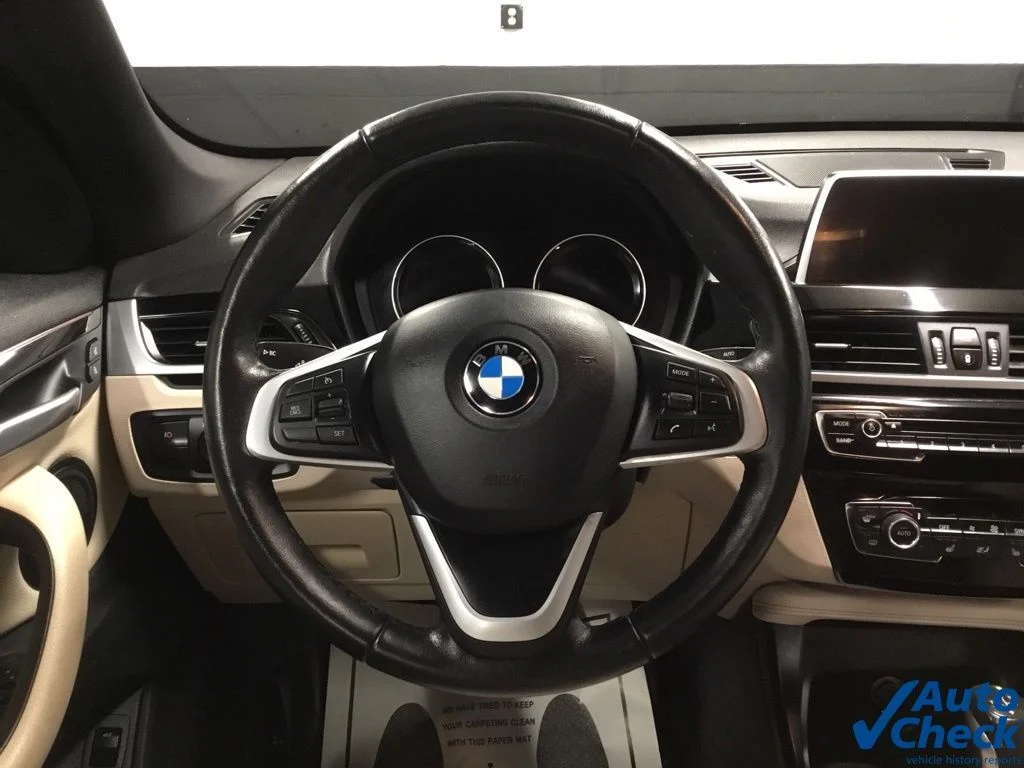 Used 2019 Gray BMW xDrive28i image 44