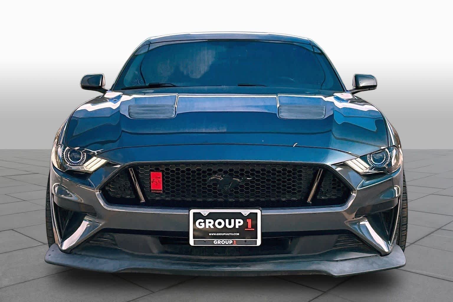 Used 2019 Magnetic Metallic Ford GT Premium image 4
