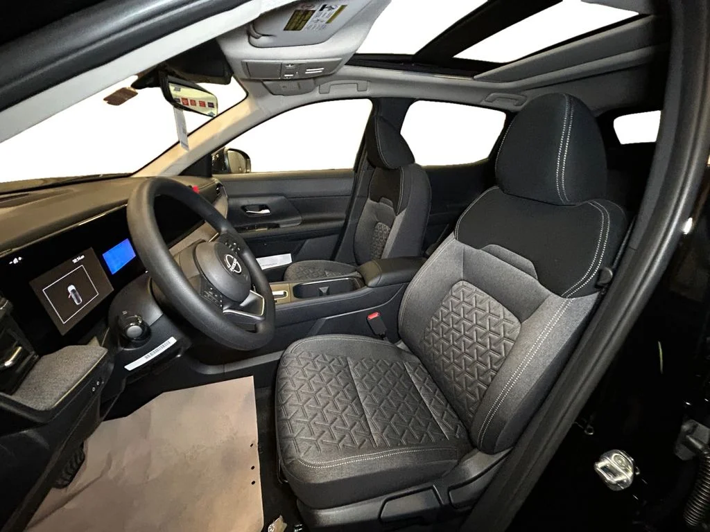 New 2026 Super Black Nissan SV image 9