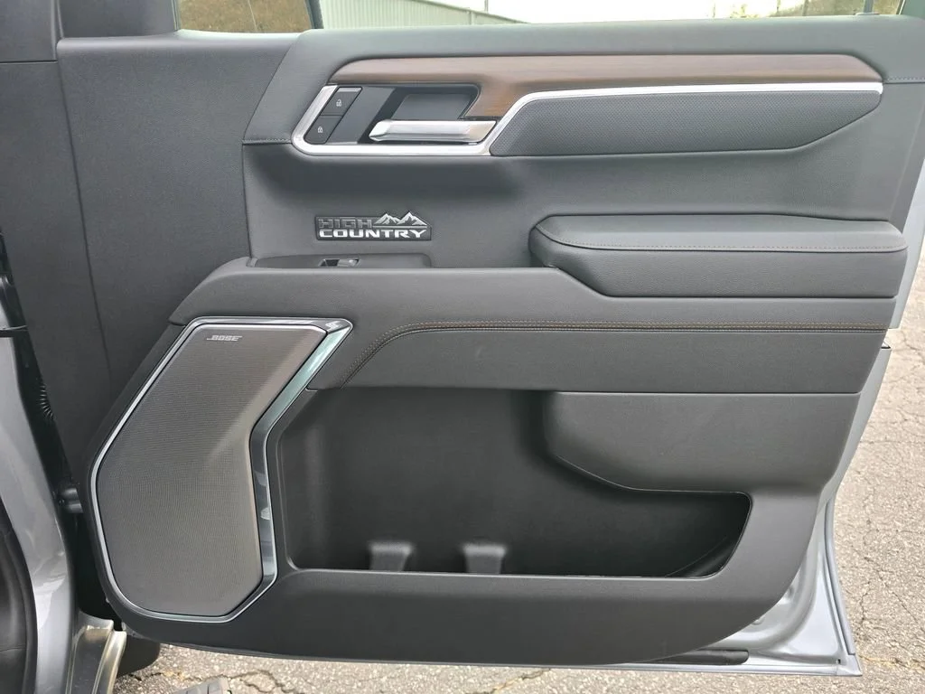 2026 Chevrolet Silverado 1500 High Country - Photo 37