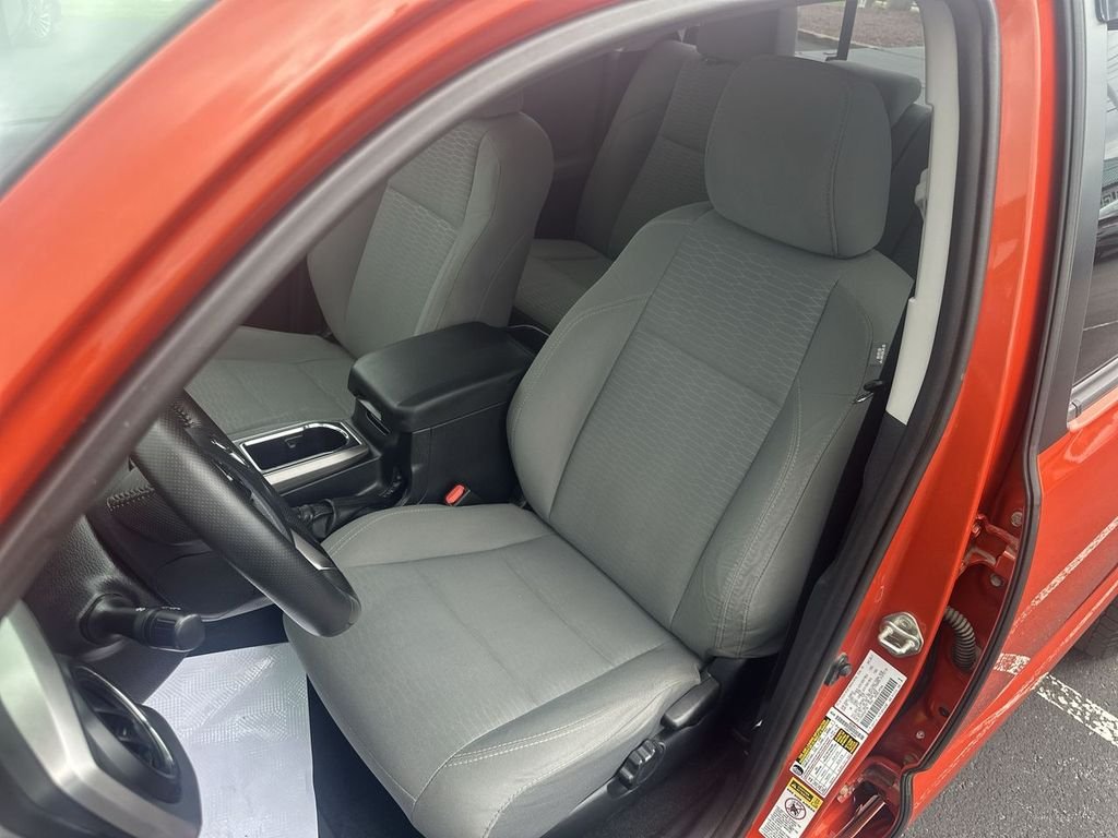 Used 2017 Red Toyota SR5 image 17