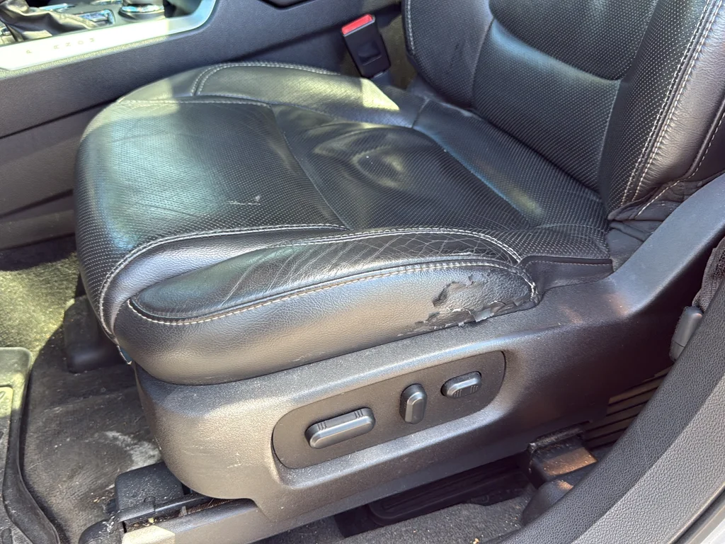 Used 2014 Silver Ford Sport image 31