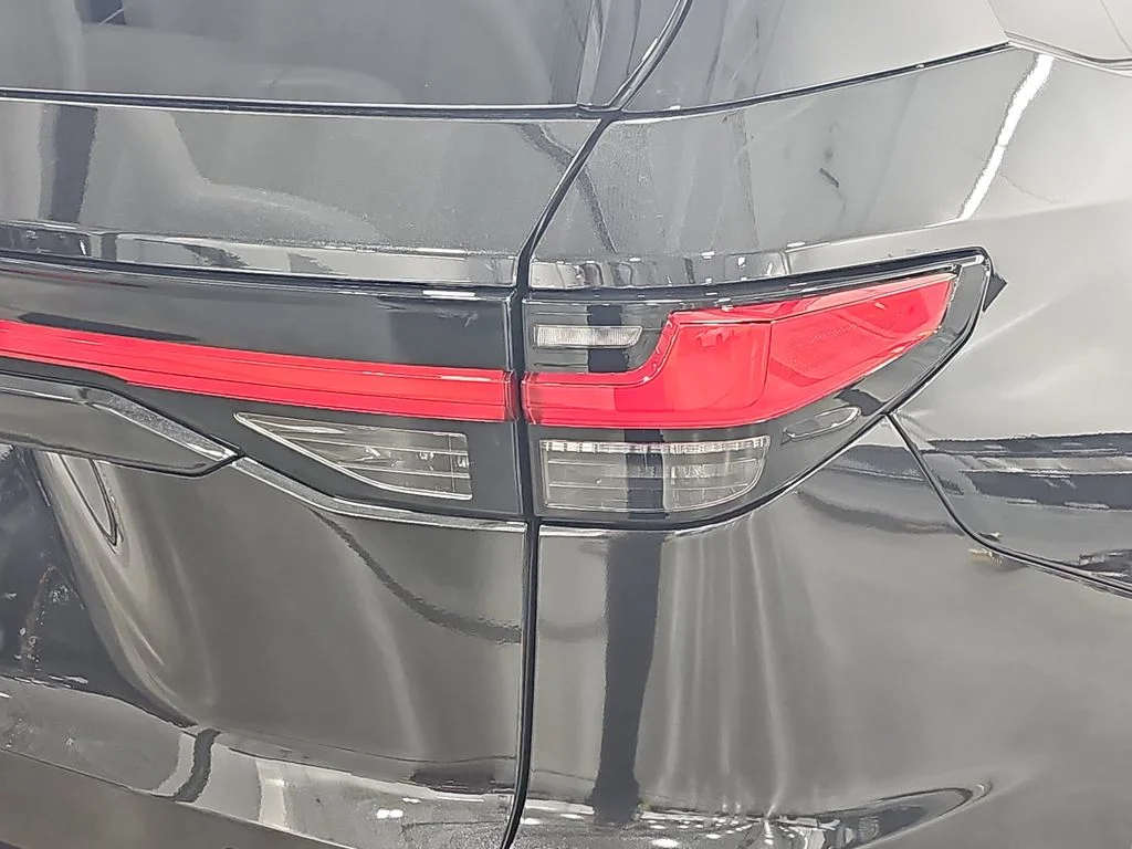 New 2026 Caviar Lexus PREMIUM AWD image 32