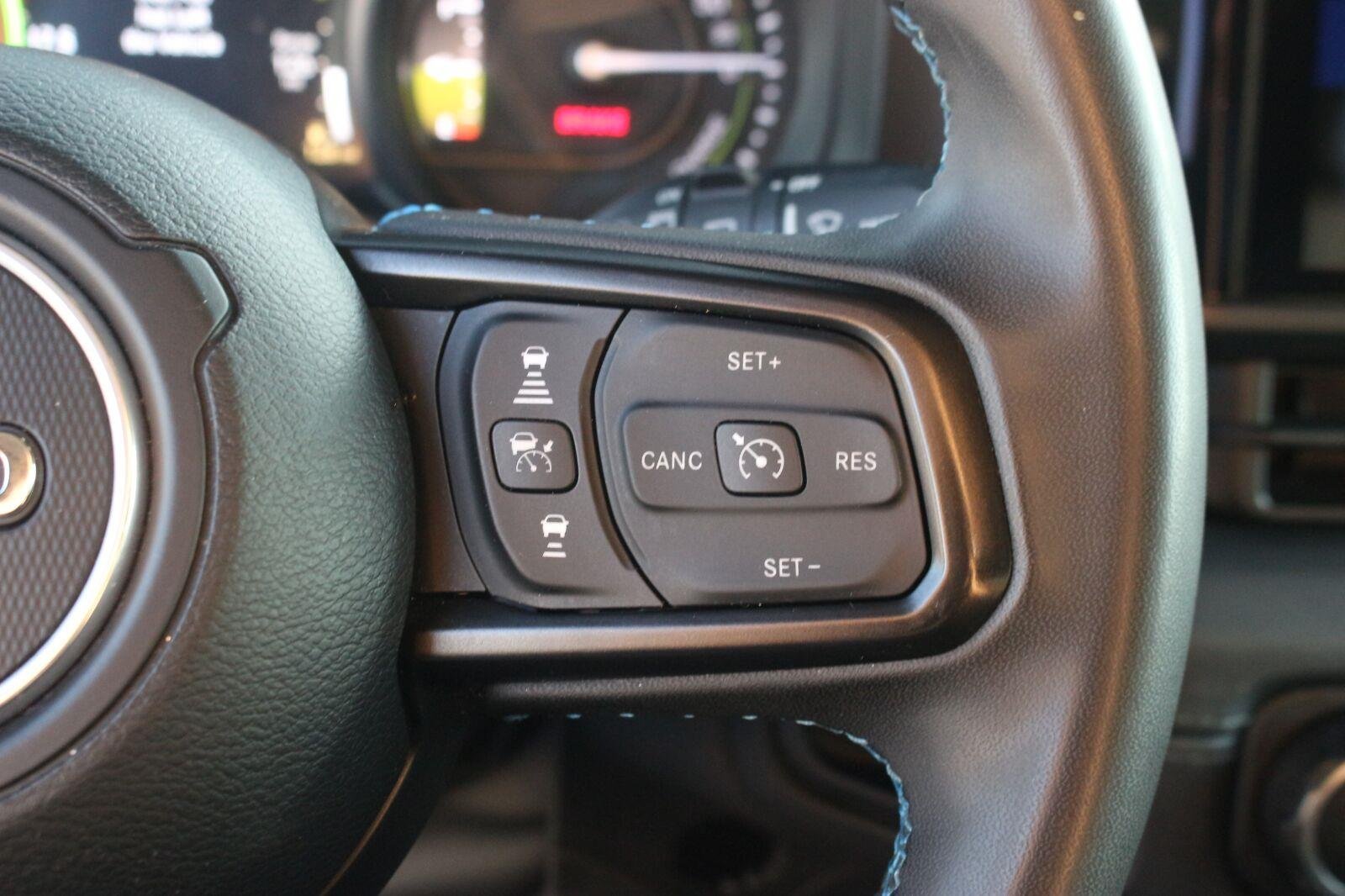 Used 2024 Grey Jeep Rubicon image 20
