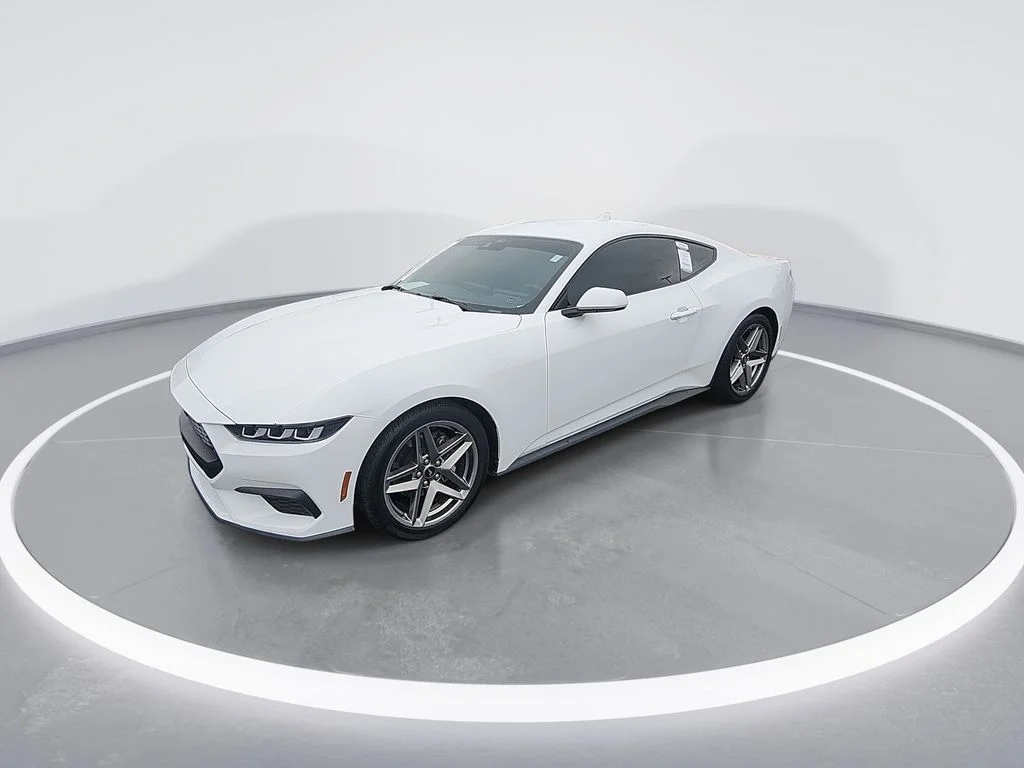 Used 2024 White Ford EcoBoost image 4