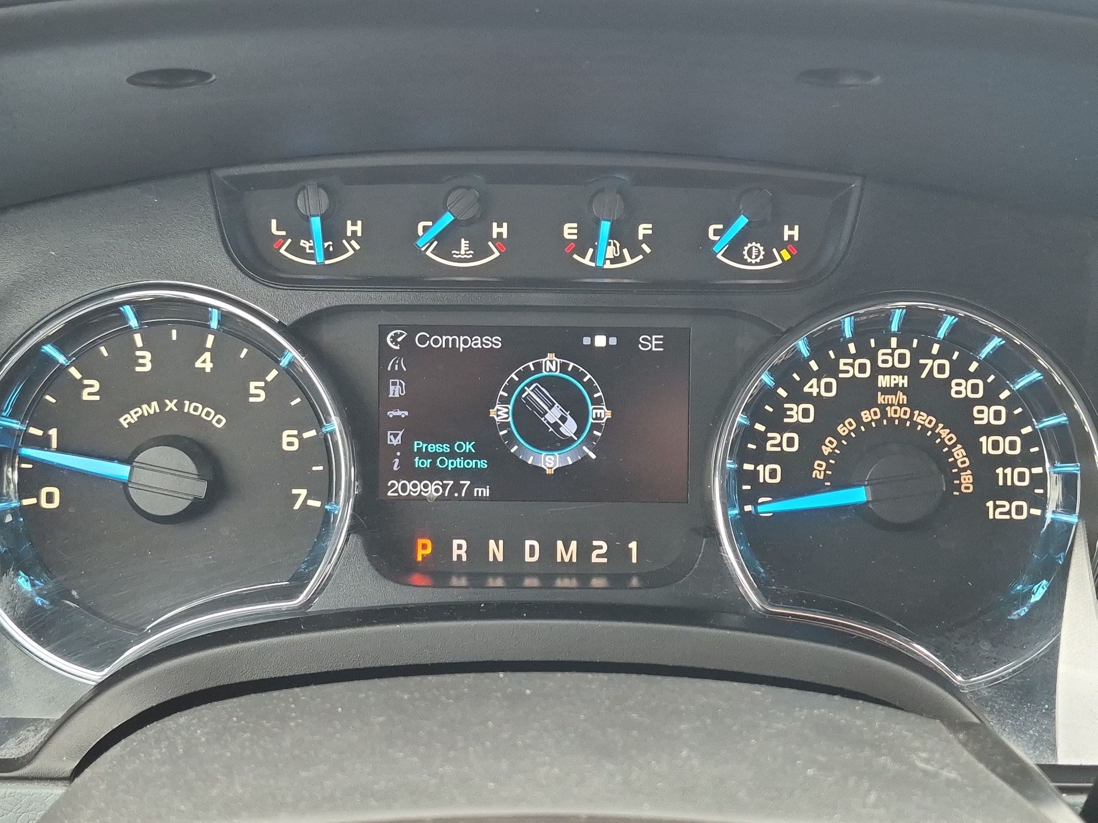 Used 2013 Blue Ford XLT image 19