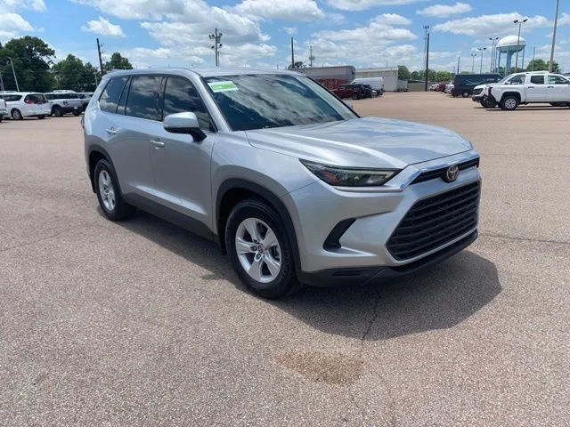 2026 Toyota Grand Highlander LE