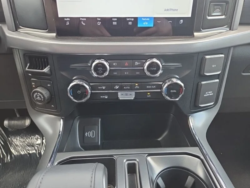 New 2026 Oxford White Ford F-250® XL image 37