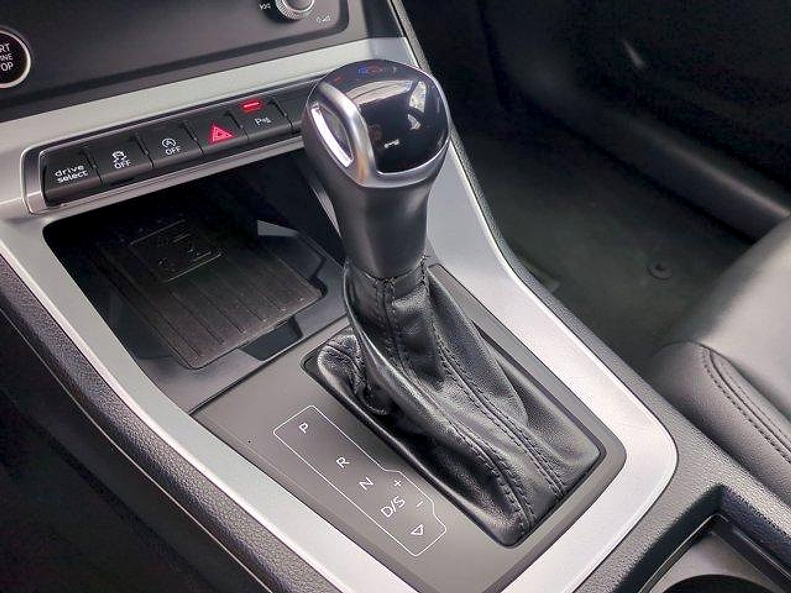 2024 Audi Q3 S Line Premium - Photo 15