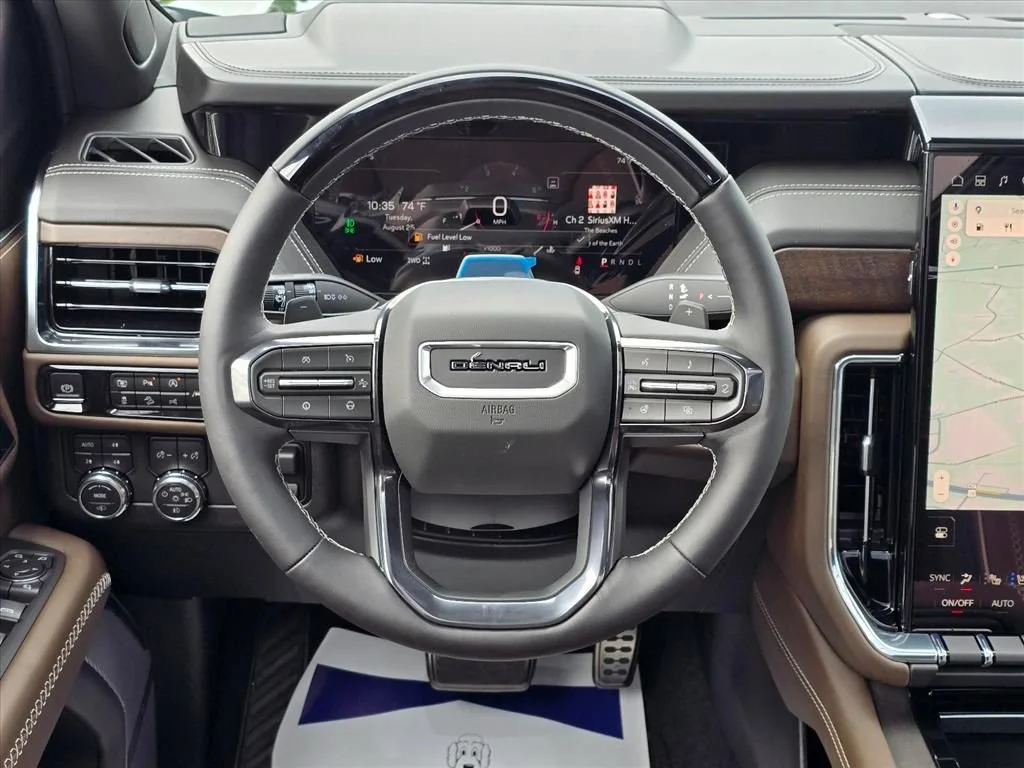 2026 GMC Yukon Denali Ultimate - Photo 15