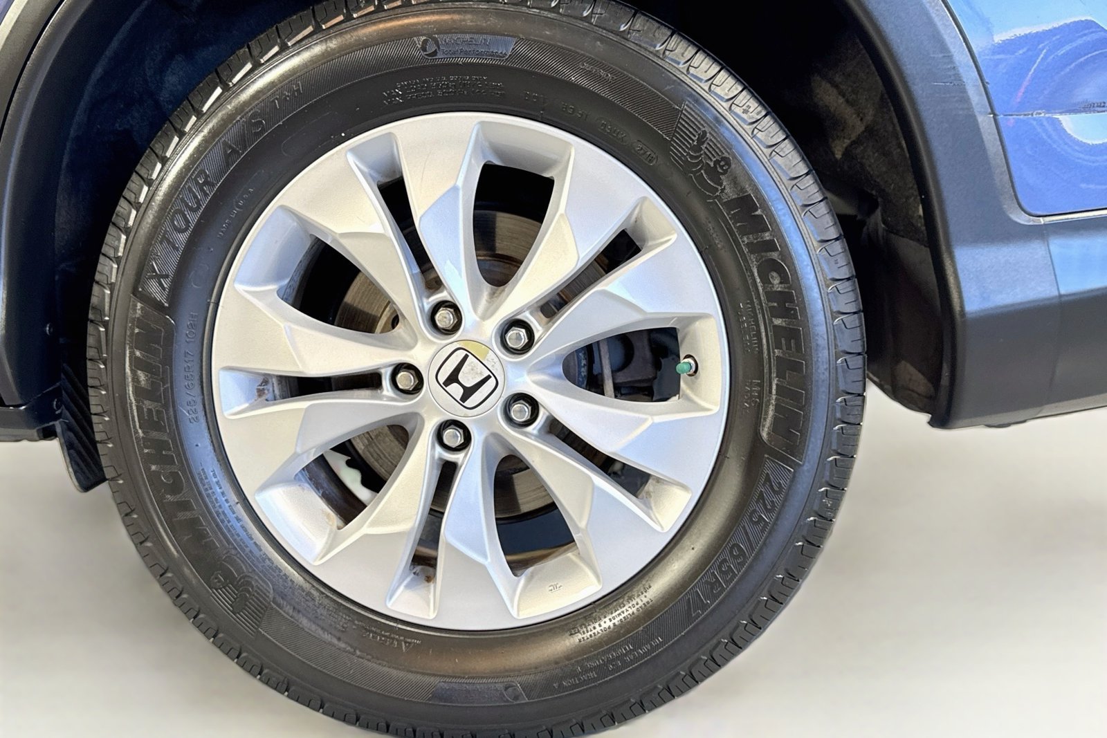 Used 2013 Blue Honda EX-L image 28