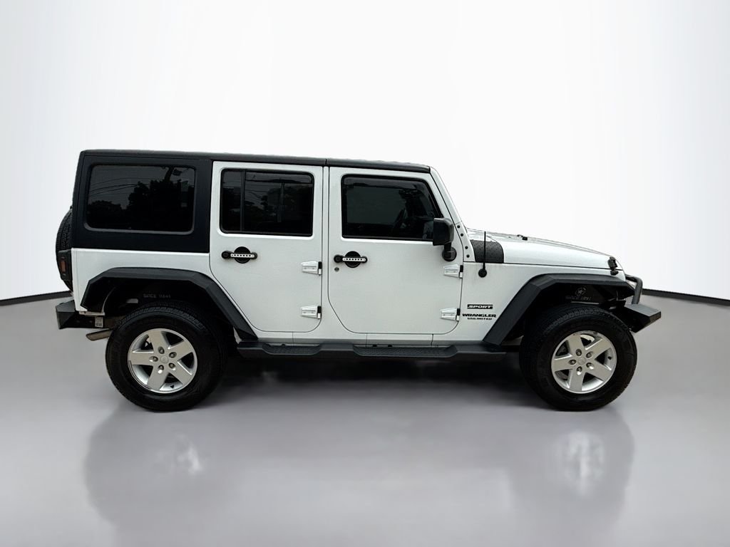 Used 2017 Bright White Clearcoat Jeep Sport image 8