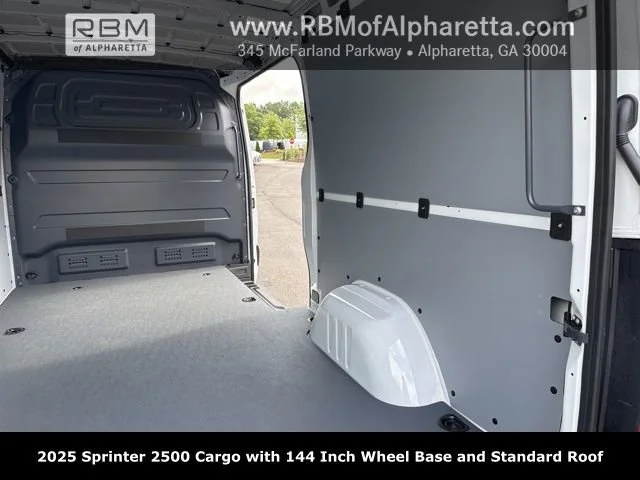 2025 Mercedes-Benz Sprinter Cargo Van Base - Photo 31