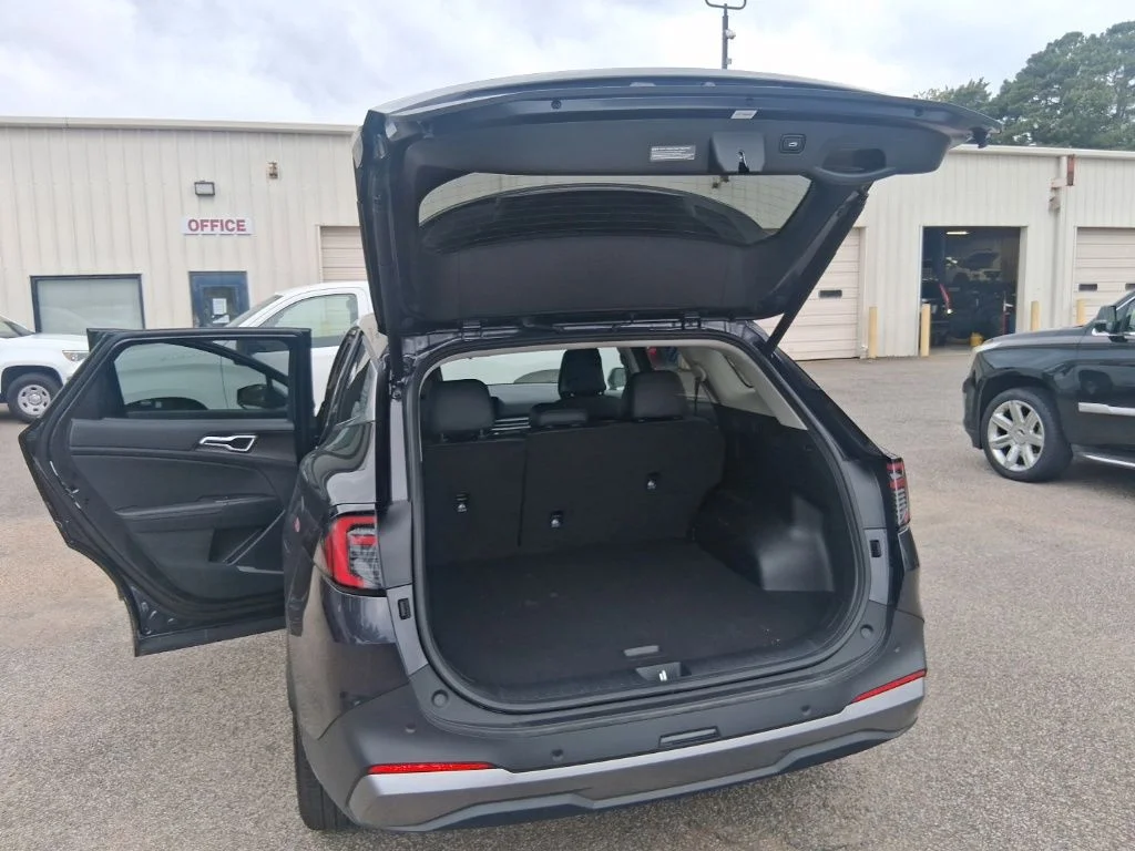 Used 2026 White Kia EX image 17