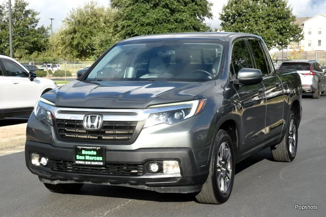 Used 2019 Forest Mist Metallic Honda RTL-T image 1